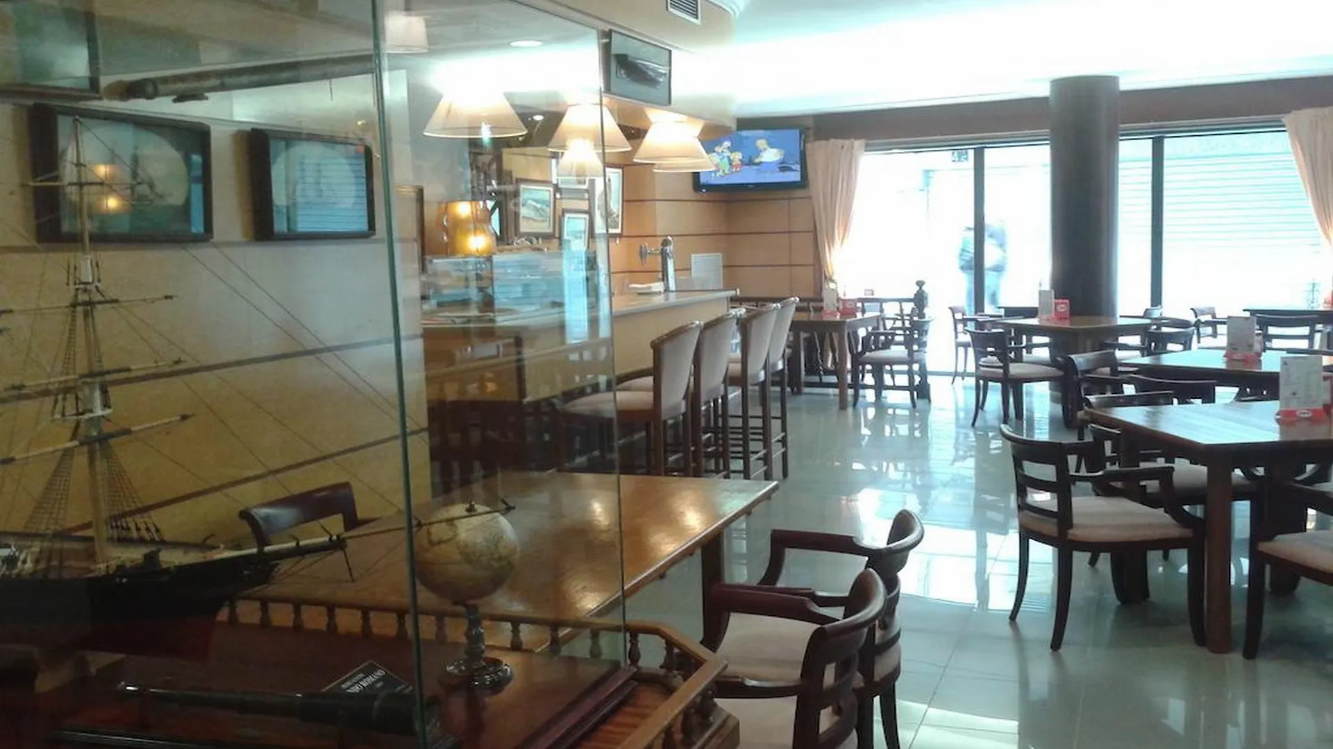 滨海略雷特 维拉德玛尔旅馆酒店